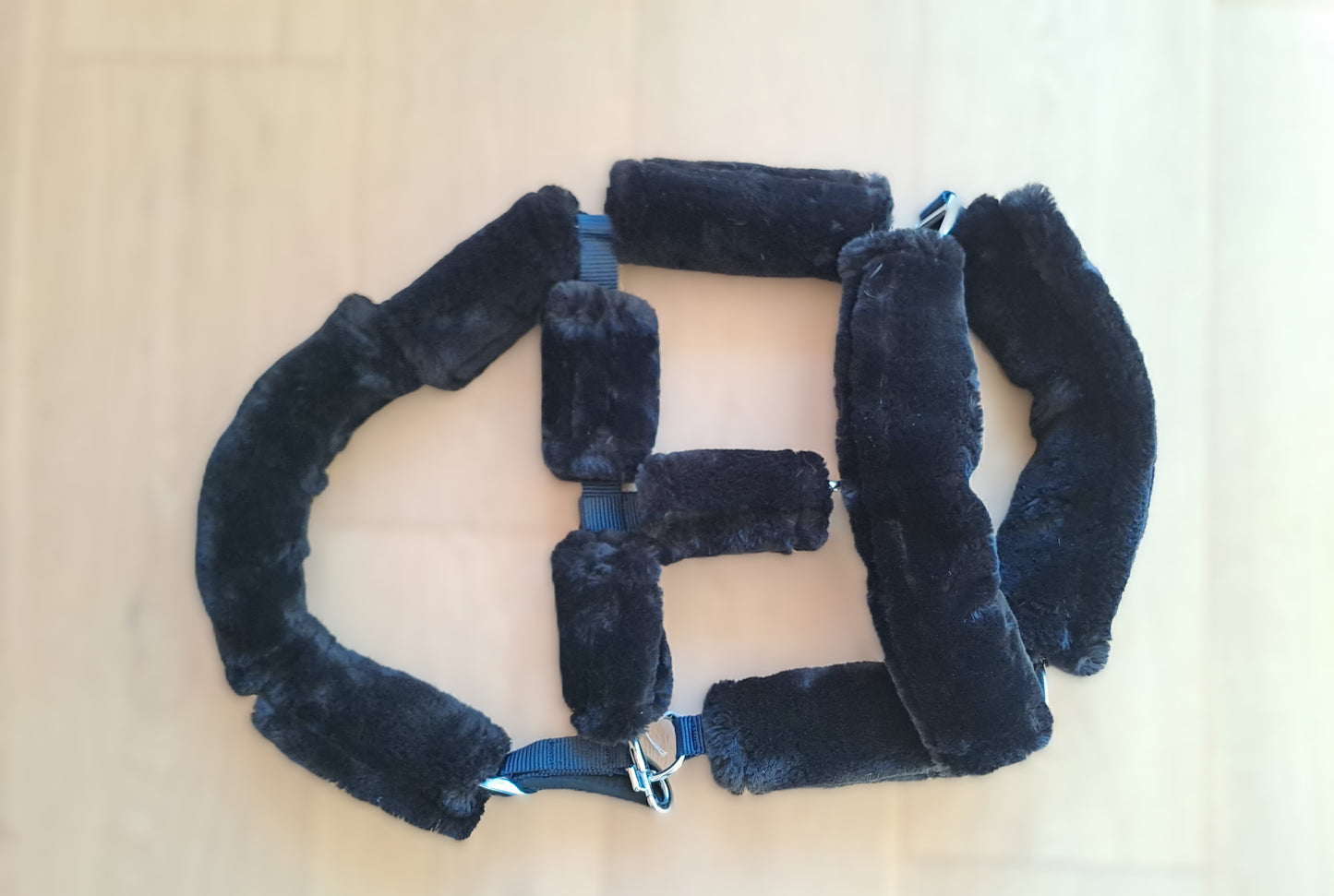 Zwarte, volle bonthalster