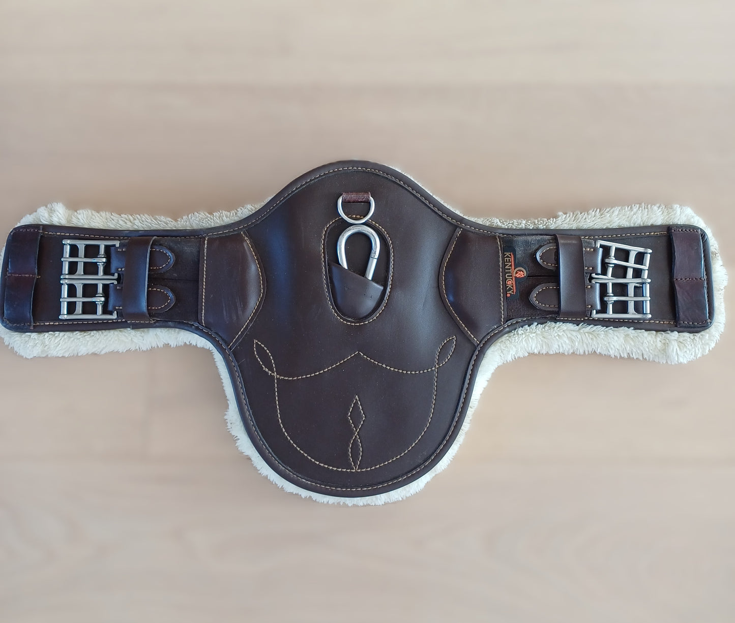 Kentucky bib singel met afneembare schapenvacht 55cm