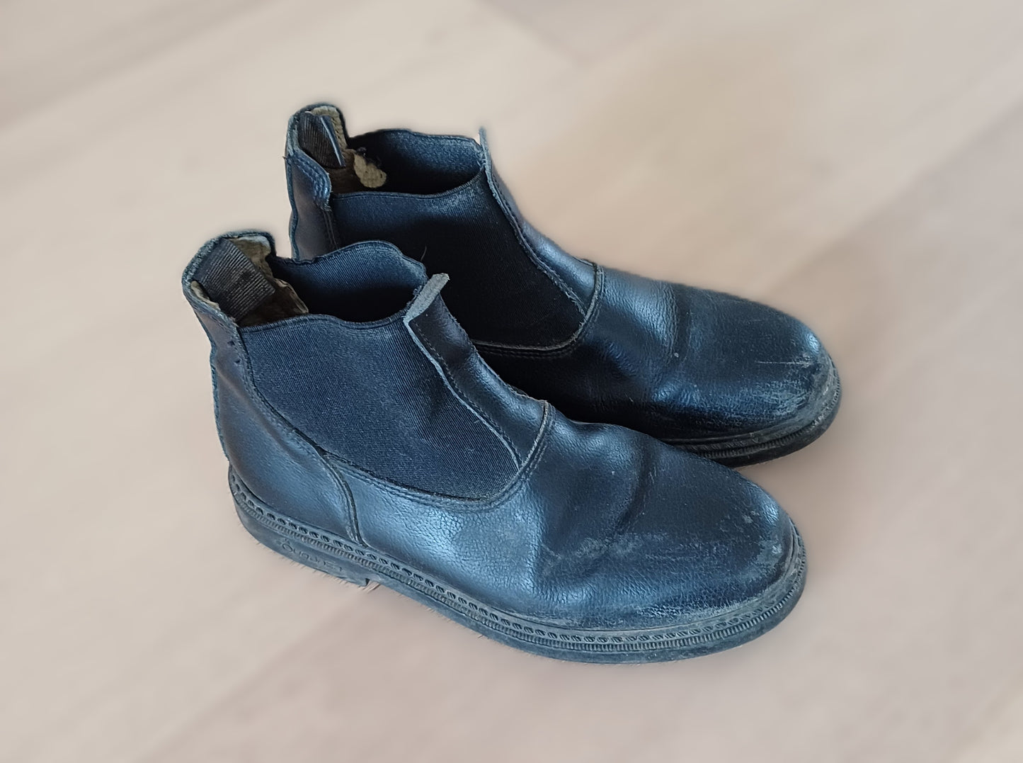 Zwarte laarzen maat 33