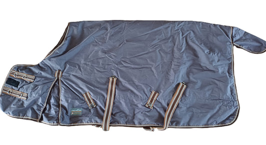 Couverture Première Grise – 135 cm (300–400 g)
