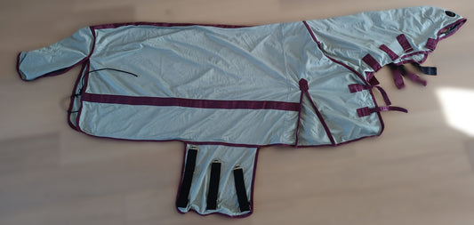 Couverture Anti-Mouches Grise – 135 cm