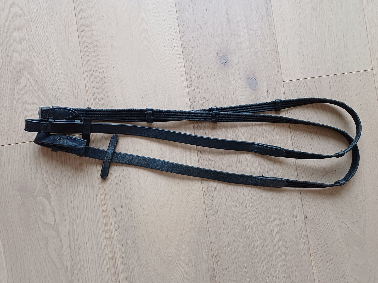 Zwarte leren en stoffen teugels Full