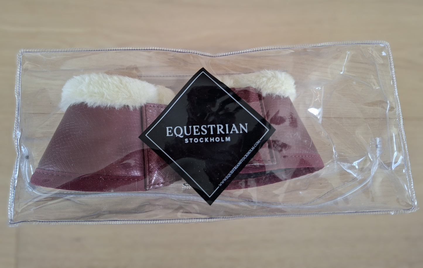 Cloches Equestrian Stockholm Bordeaux Moumoute Taille S – Neuf