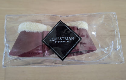 Cloches Equestrian Stockholm Bordeaux Moumoute Taille S – Neuf