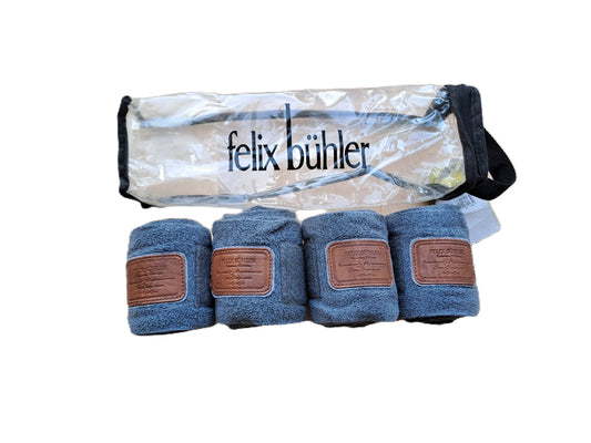 Grijze strepen met FB-kras