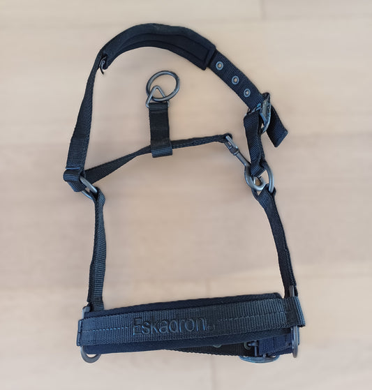 Licol ESKADRON – Brun foncé, Taille Poney (Très bon état)