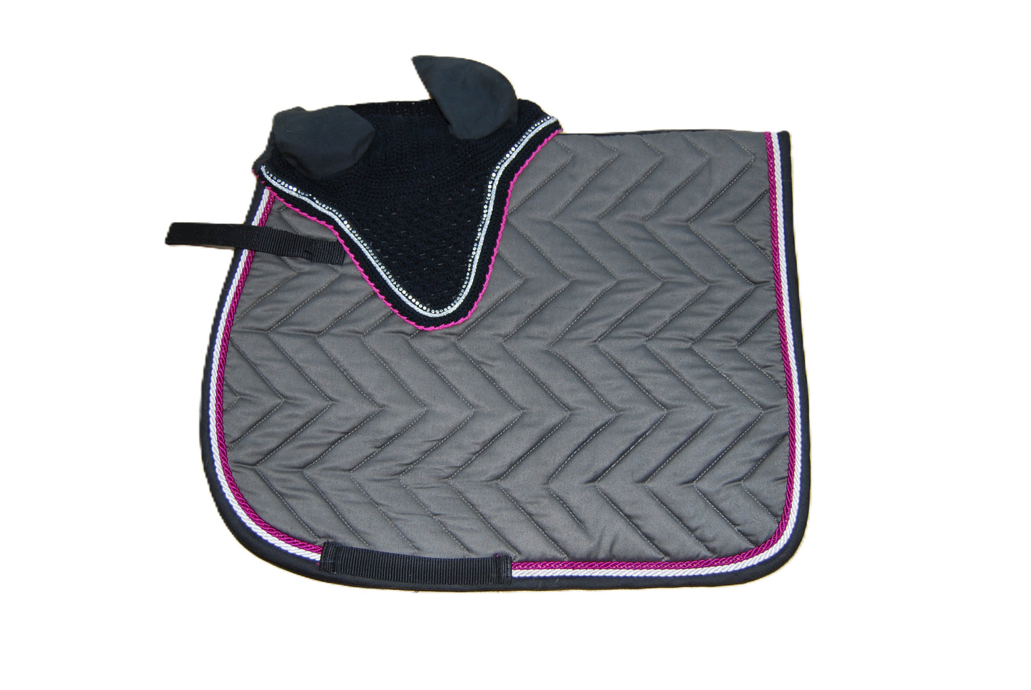 Taupe hoed en tapijtset met zwarte en roze rand - elegante coördinatie