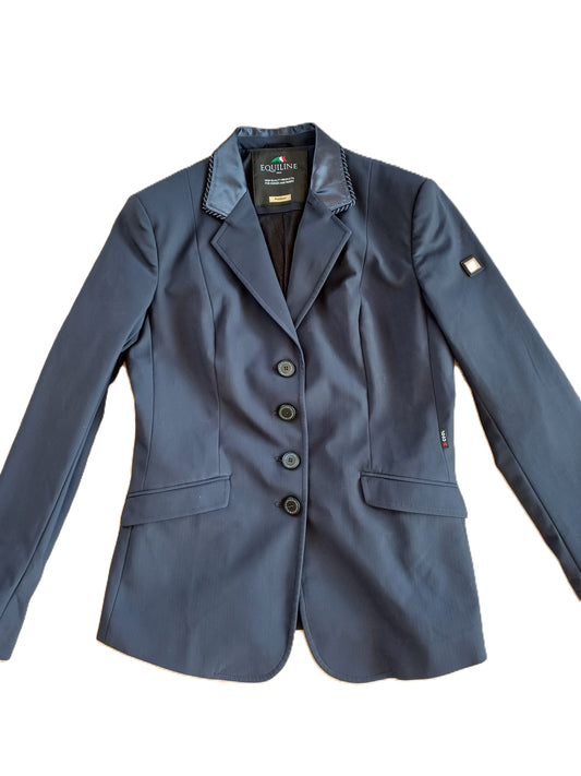 Equiline Showjas, marineblauw, maat L (small) - Premium kwaliteit
